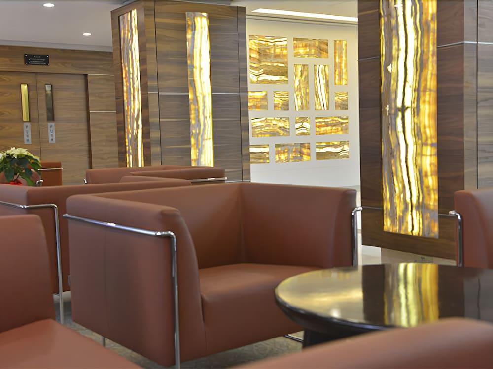 Готель Ramada By Wyndham Bahrain Манама Екстер'єр фото